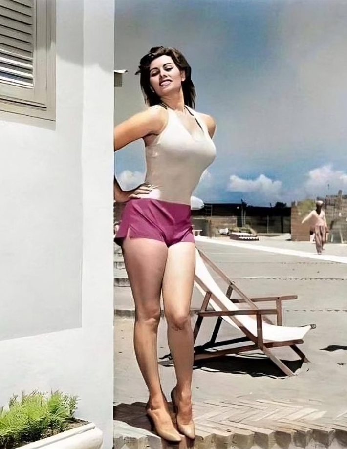 The Life of Legendary Sophia Loren: A Timeless Icon of Cinema