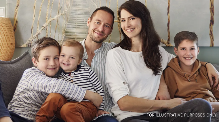Father’s Middle Son Doesn’t Look Enough Like Him So He Conducts a DNA Test on the Boy